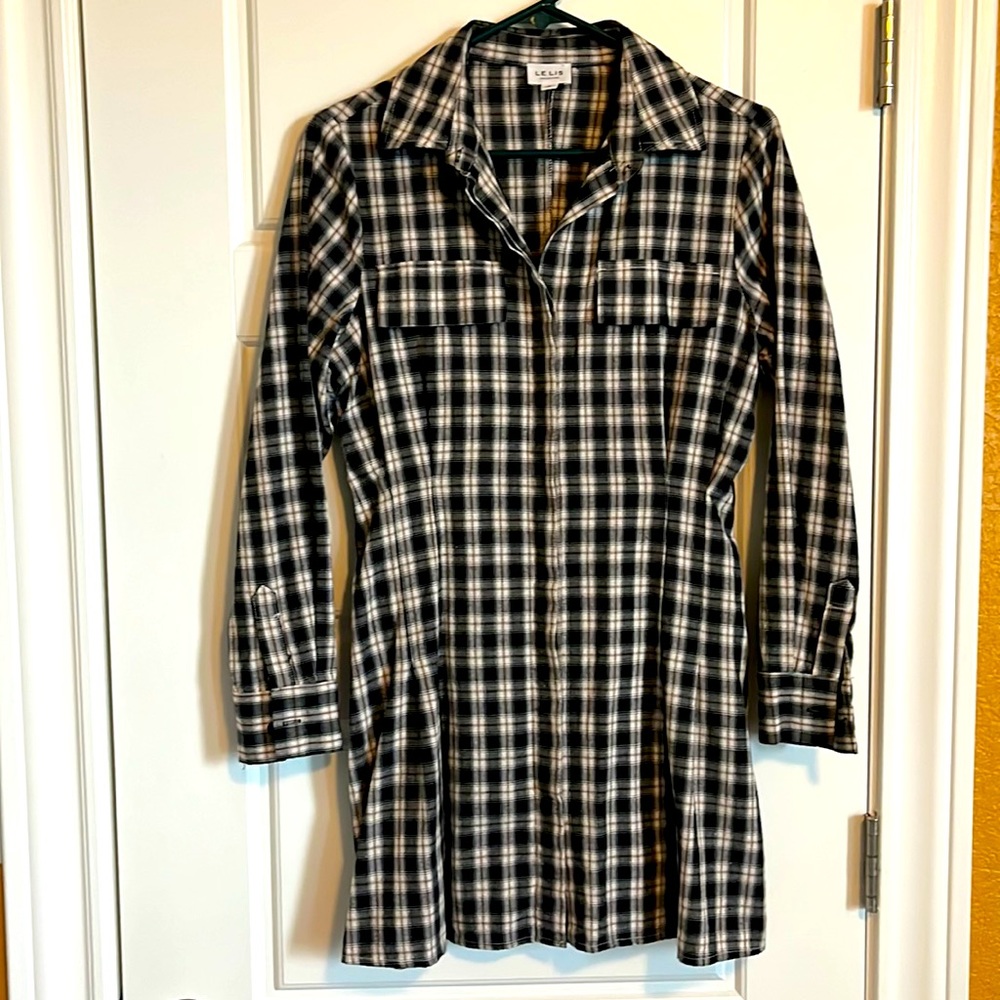 Plaid mini dress with collar